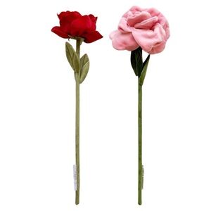 CJ Hendry Rose Flower Market Limited Edition NYC Pop Up 2025 Rockefeller Center